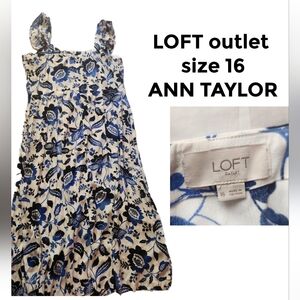 Ann Taylor LOFT Outlet Floral Midi Dress in Blue and White